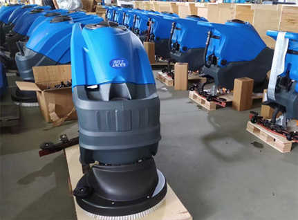 高(gāo)效清潔利器(qì)--潔臣士洗地(dì)機(jī)